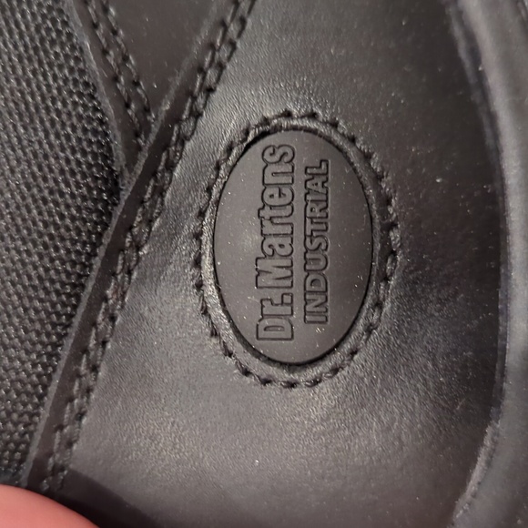 Dr. Martens Black Men's Shoes - Picture 6 of 14